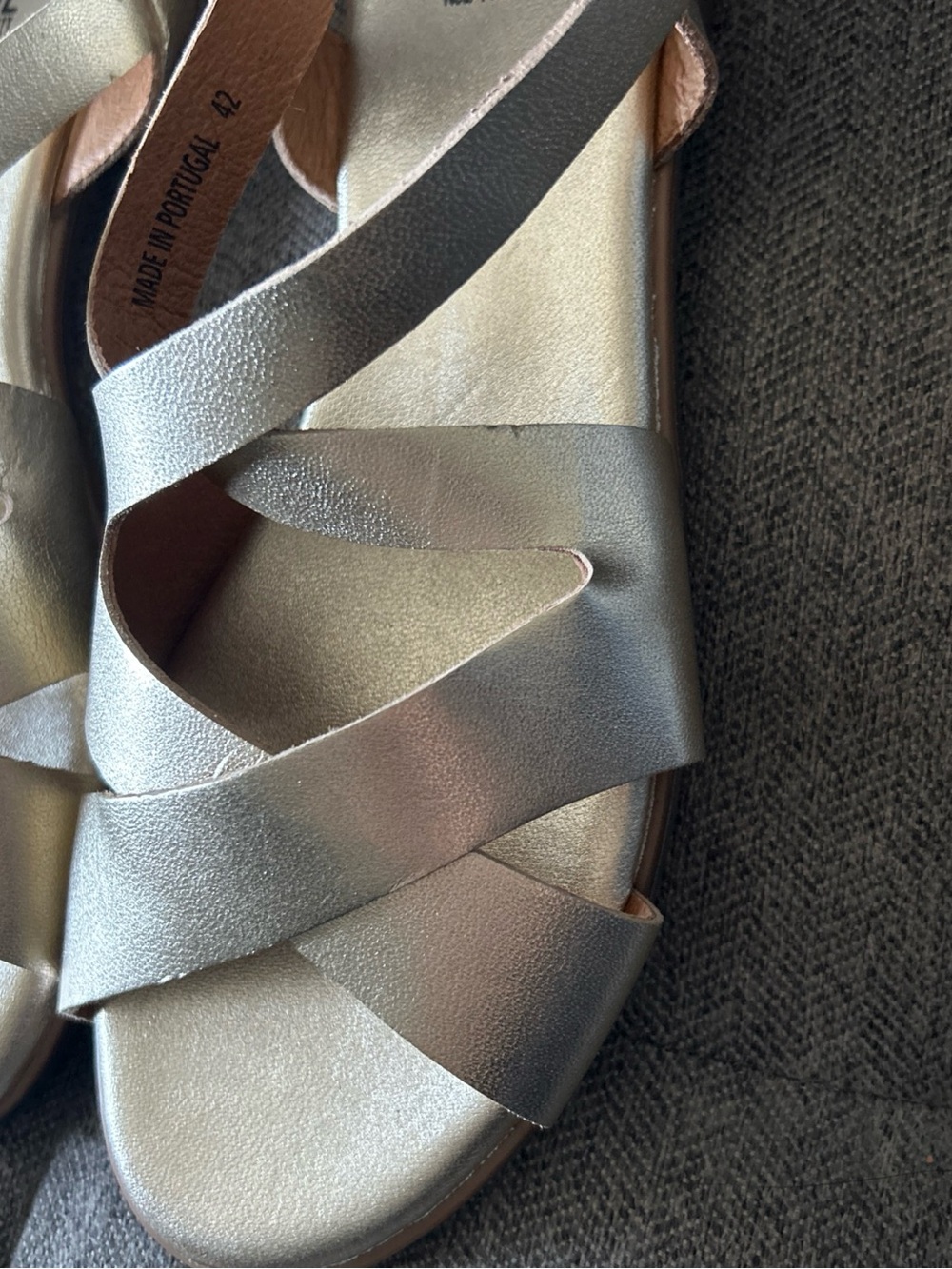 Miz Mooz gold lilium Crisscross Sandals size 11.5 - Picture 2 of 12